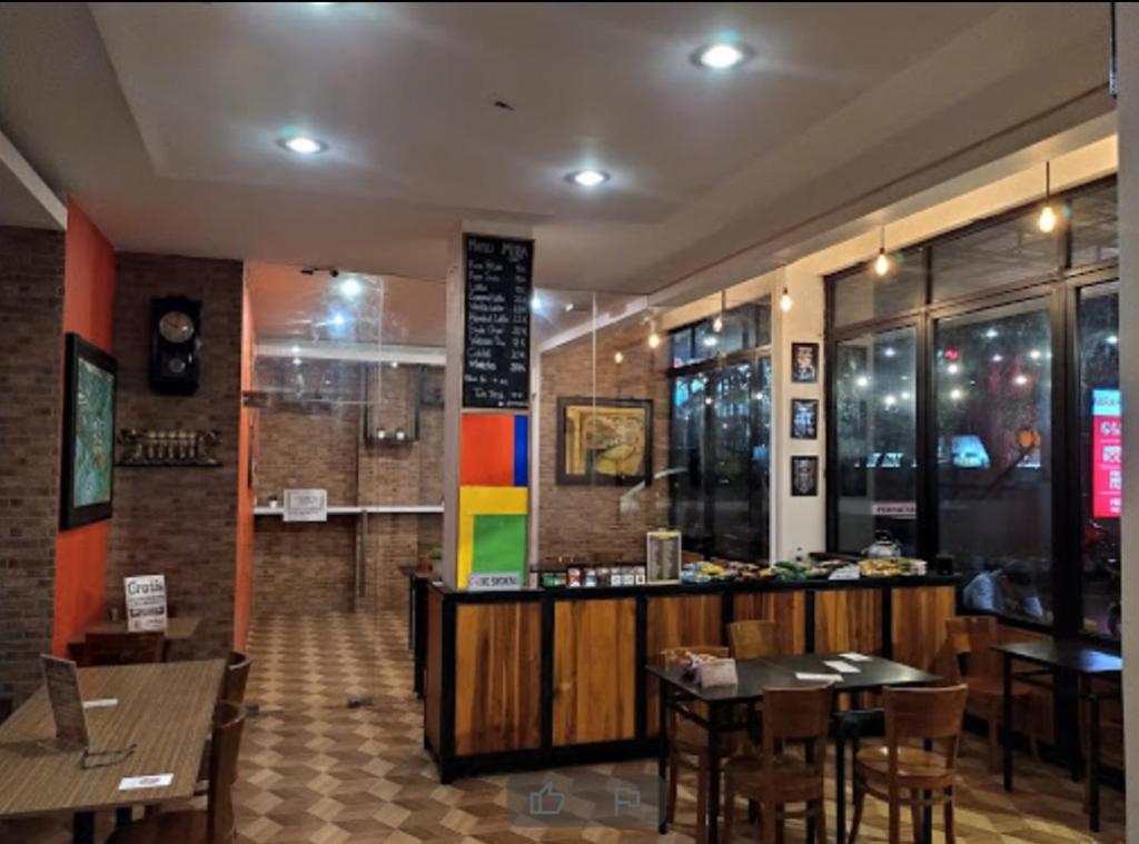 Mira Hotel 반자르마신 외부 사진